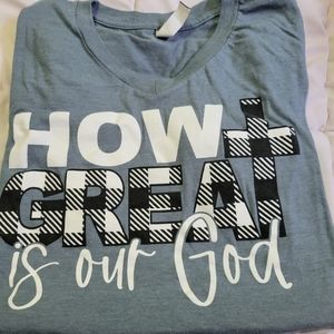 3/$35 Women's Christian T-shirt Size Large Super Soft